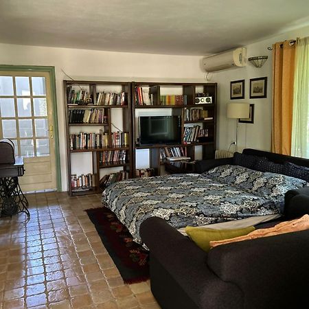 Lake House Puro Dodosi Екстериор снимка